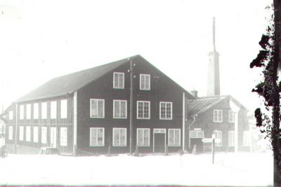 Fabriksbyggnad.
Nyckelord: Vinter