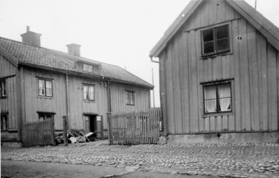 Byggnad.
Nyckelord: Kullersten Staket