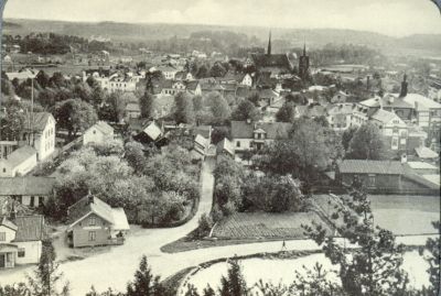 Stadsvy från berg
