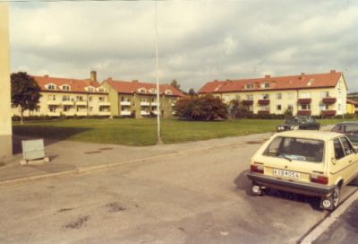 Gatuvy
Nyckelord: Bil