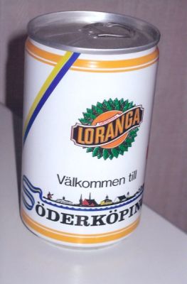 Läskedrycksburk med reklam
Nyckelord: Läskedrycksburk