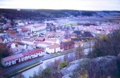 Stadsvy från berg
