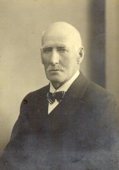 Mansporträtt
