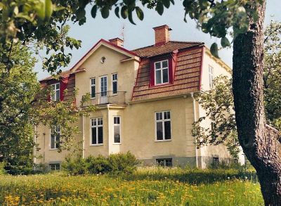 Gulputsad villa
