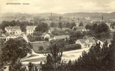 Stadsvy från berg
